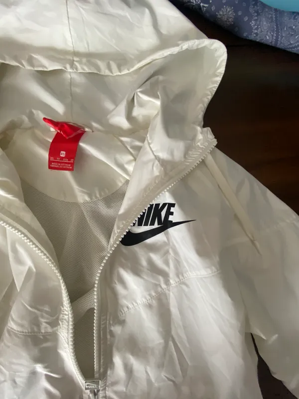 Nike Windbreaker - Image 2