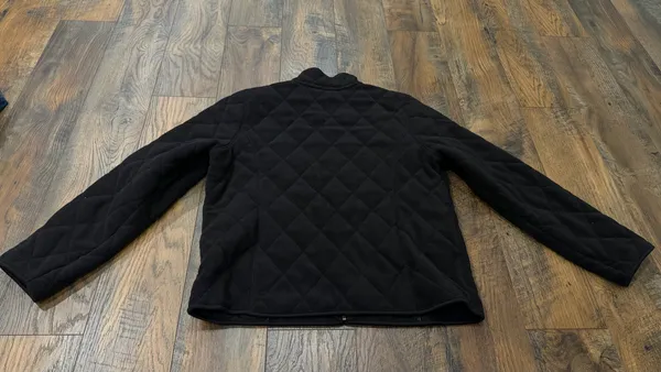 Charter Club Women’s Fleece Quilted Jacket, Size Large, Black Full Zip - Image 7