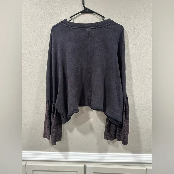Free People Cozy Sweatshirt - Image 8