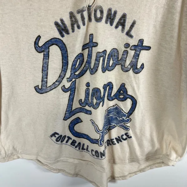 Junk Food Detroit Lions Women Small Raglan 3/4 Sleeve Graphic Tee Cream Charcoal - Image 3