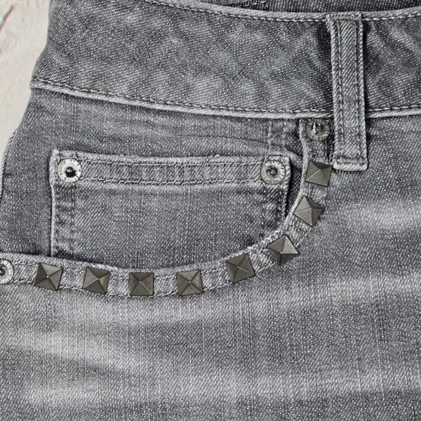 American Eagle‎ Vintage Hi-Rise Festival Shorts Grey Studded Denim Size 14 NWT - Image 4