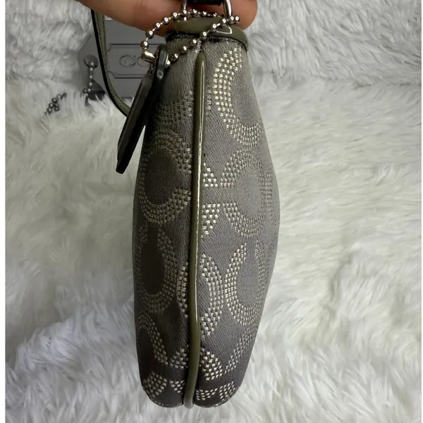 COACH y2k Patent Leather Canvas Gray Signature Canvas Wristlet Mini Purse - Image 4