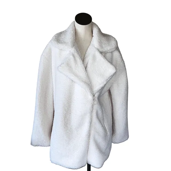NWT C& C California White Teddy Faux Fur Sherpa Cozy Coat XL Ivory white - Image 3
