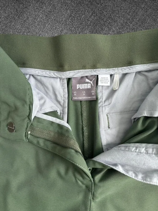 Puma Women’s Green Golf Shorts Size XS Stretch Waist - Image 4