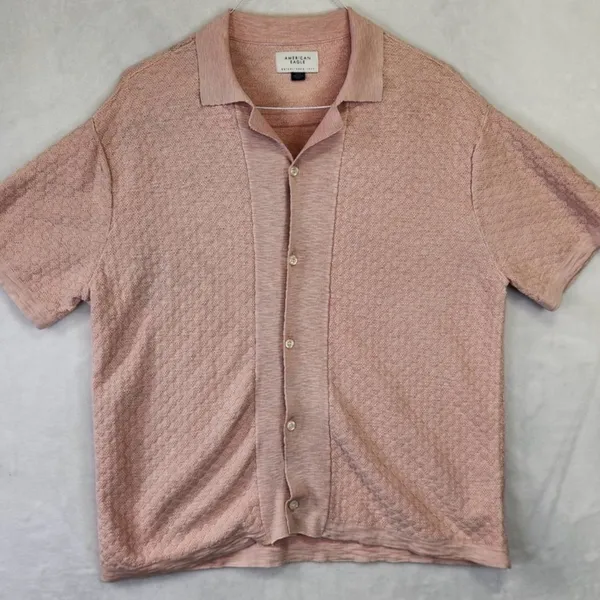 NWT! American Eagle Textured Knit Button Up Short Sleeve Shirt Coral/Pink, Large - Image 4