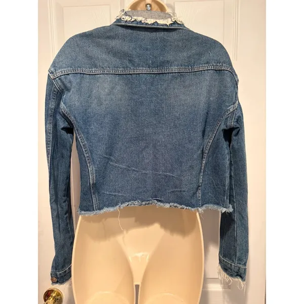 ZARA Trafaluc Cropped Denim Jacket Distressed Raw Hem Blue S 5252/215/400 - Image 4