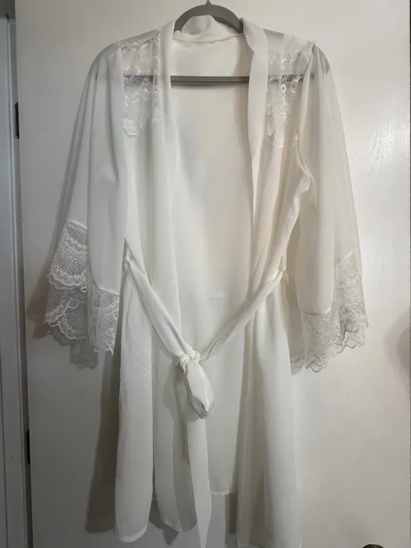 White lace robe with tie waist - Image 5