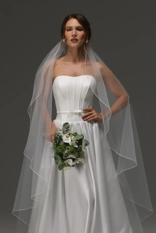 Ivory Etsy Wedding Veil  - Image 2