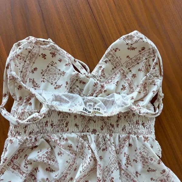 Y2K Style Derek Heart Babydoll Flowy Boho Top Handkerchief Hem Summer Cami Small - Image 9