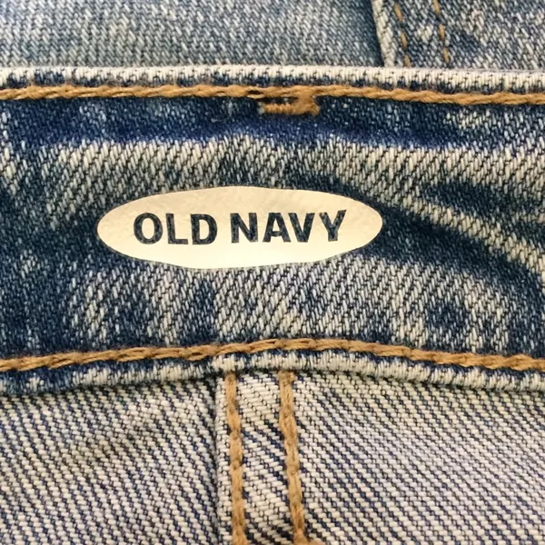 Old Navy High-Waisted Button-Fly Raw-Hem Jean Skirt - Image 5