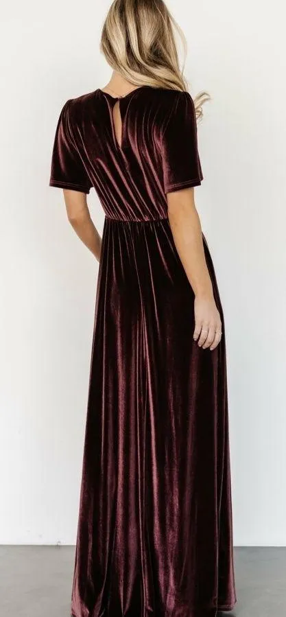 Baltic Born Vivian Velvet Maxi Dress Short Sleeve New Without TagsV-Neckline - Image 2