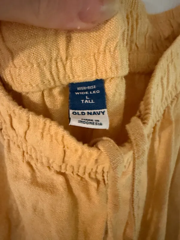 Old Navy Wide-Leg Linen Pants - Image 3