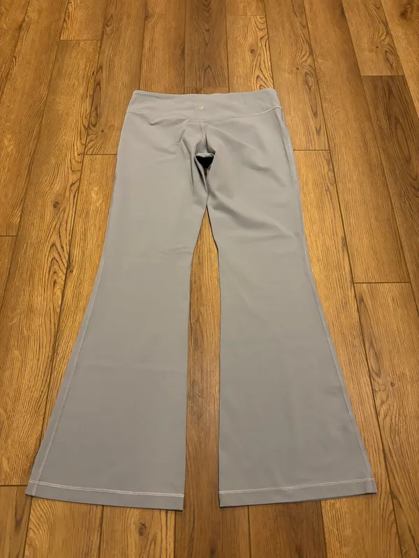 Lululemon low rise flare leggings - Image 5