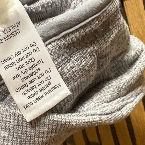 Athleta Gray Skirt‎ Size Medium - Image 7