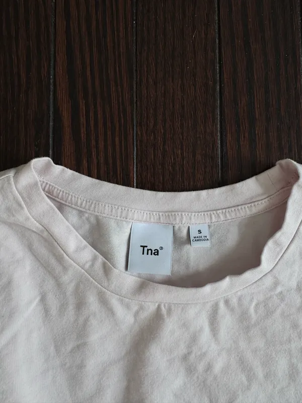 Aritzia TNA Pink Long Sleeve - Image 3