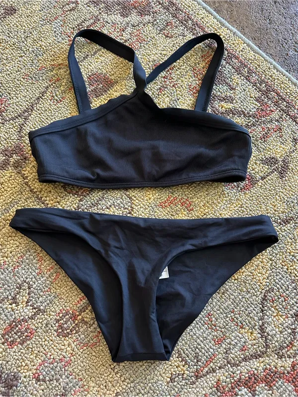NWOT L*Space high neck bikini set black small - Image 2