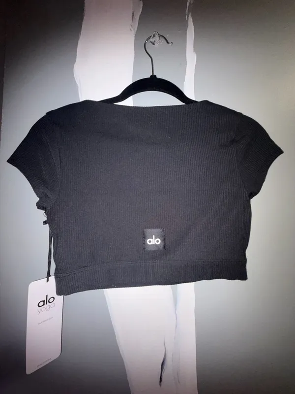 ALO Yoga Black Ribbed Scoop Neck Crop Top with Front Buttons - Image 2