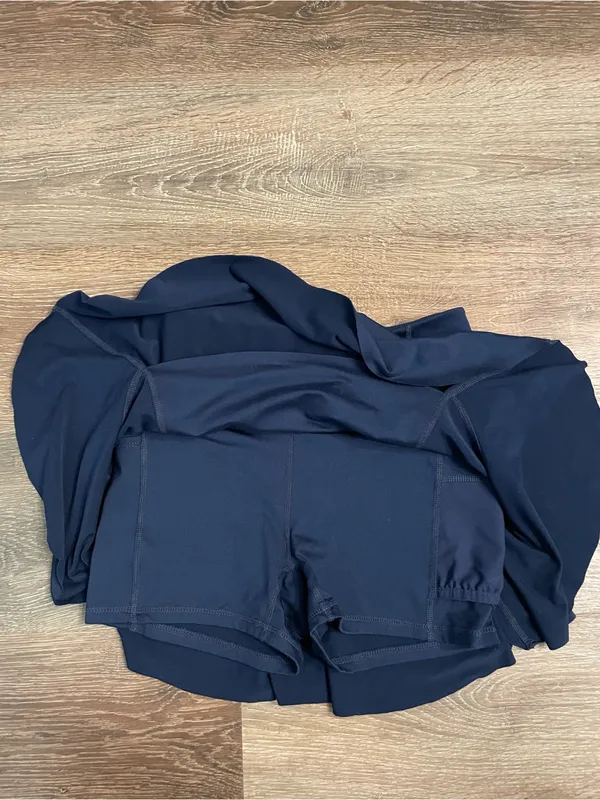 Free People Navy Circle Skirt pleated athletic skort Small - Image 4