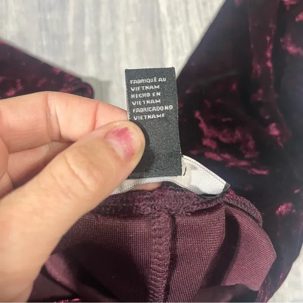 Forever 21 Velvet Off-Shoulder Bodysuit in Burgundy; Medium Women’s - Image 4