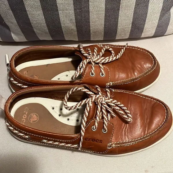 Crocs Brown Leather Deck Shoe Women’s Size 8 - Image 2