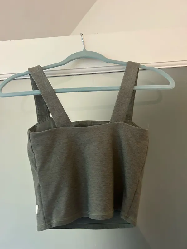 Vuori Tank Top - Image 2