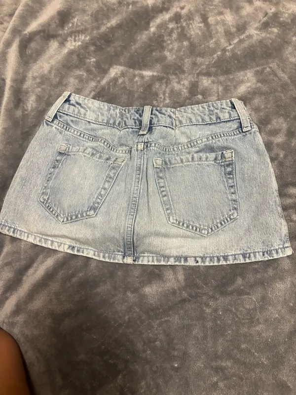 Hollister Denim Mini Skirt - Image 2