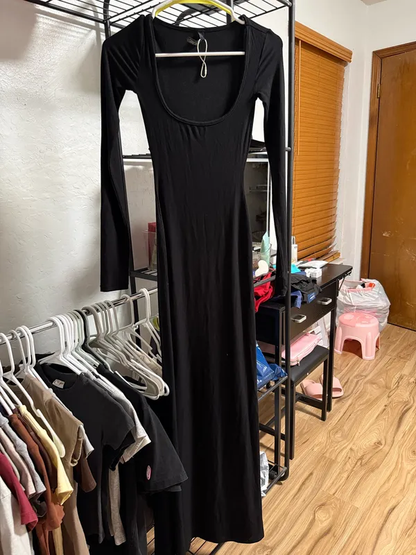 SKIMS Black Long-Sleeve Scoop-Neck Maxi Dress - Image 4