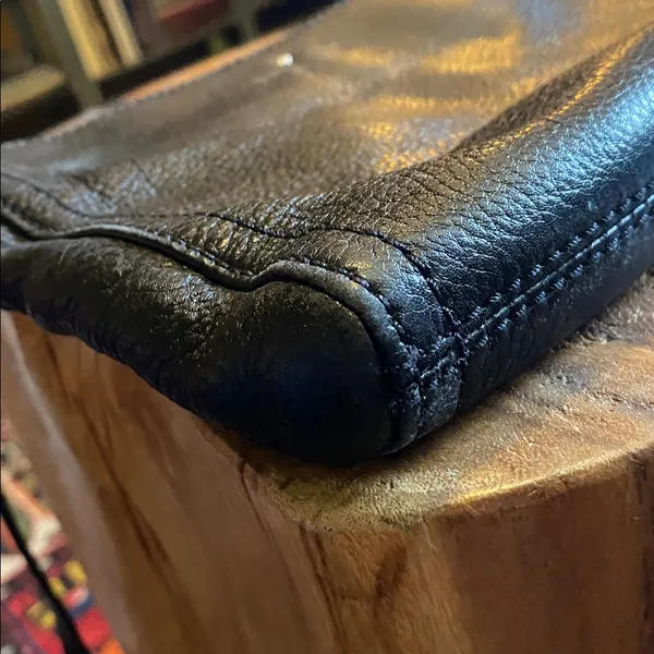 Kate Spade Black Pebble Leather Crossbody - Image 8