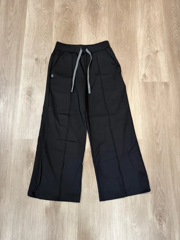 Figs FORM X scrub pants  - Image 3