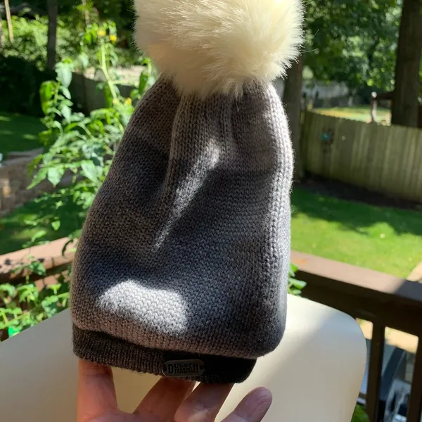 Duluth Trading Gray Winter Cap Hat Beanie With Pom Wool Blend Fleece Lined - Image 2