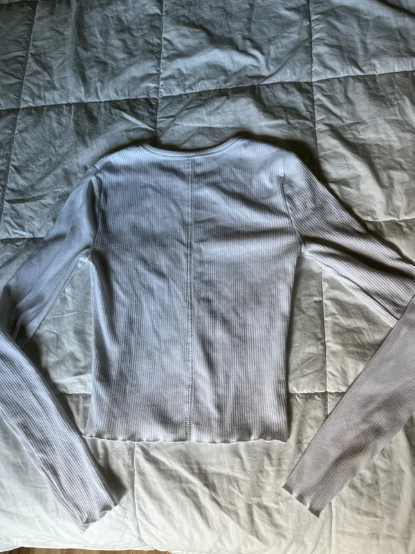 Arizona Jean Co. Long sleeve White Crop Top - Image 2
