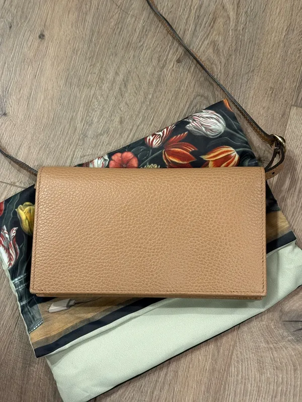 Gucci Swing WOC Light Tan Pebbled Leather - Full Set Limited Box & Dust Bag - Image 12