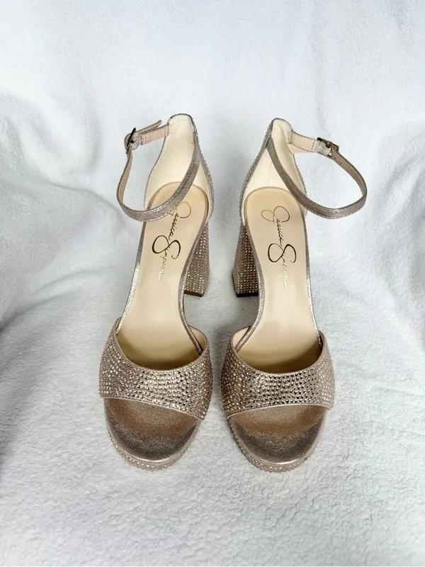 Jessica Simpson Women’s Gold Platform Ankle-Strap Sandal - new no tags Size 9 - Image 4
