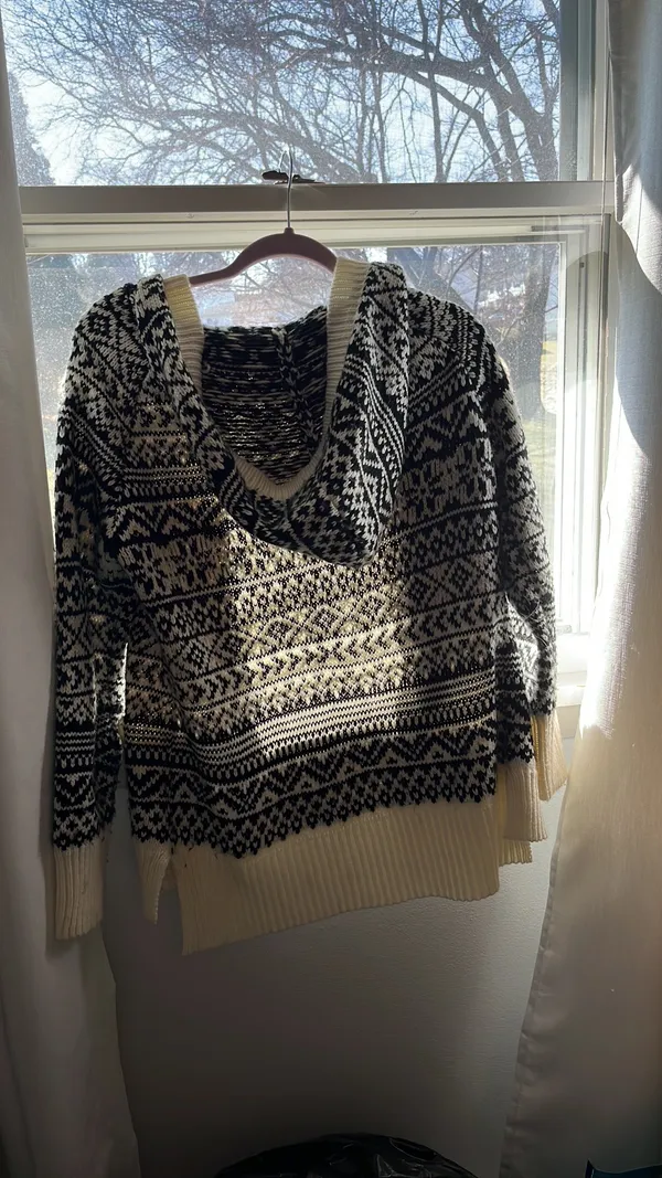 Sweater - Image 2