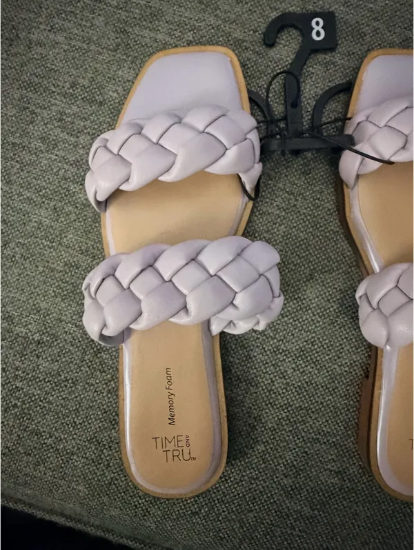 Time & Tru NWT sandals - Image 2