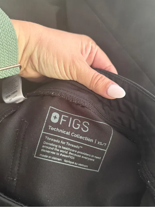 Figs Zamora scrub joggers black high‎ rise - Image 3