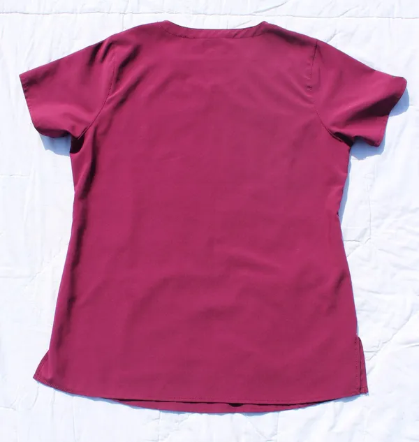 Carhartt Scrub Top Medium Modern Fit Dark Pink Magenta - Image 5