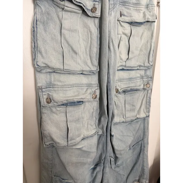 Zara Women Light Wash Multi Pocket Cargo Wide Leg Denim Jeans High Rise SIZE 4 - Image 9