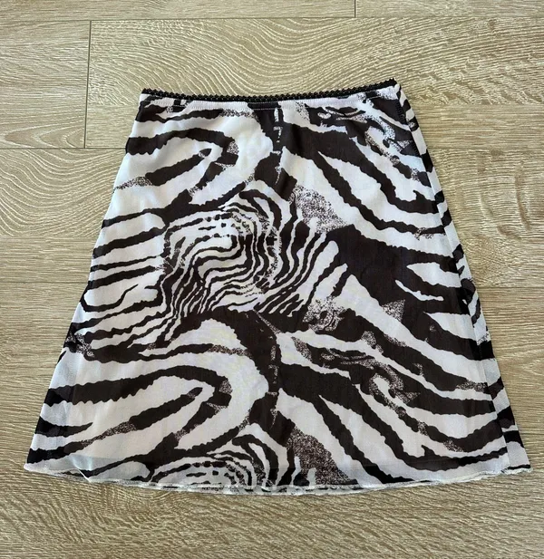 Princess Polly Skirt - Image 2