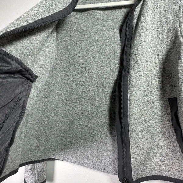 Lululemon‎ Its Fleecing Cold Zip Up Jacket Heathered White Dark Carbon Size 6 - Image 9