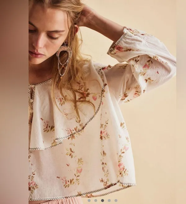 Free People Camilla Printed Blouse NWT Ivory strawberry boho Large - Image 3