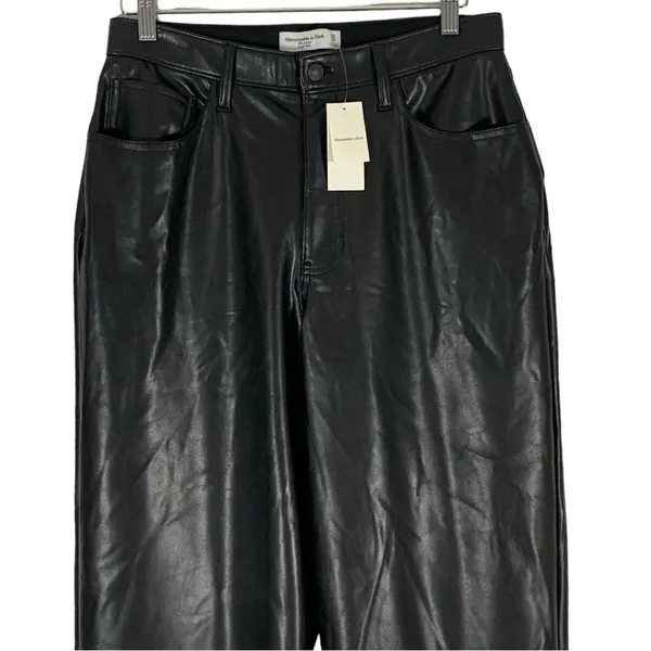 NEW Abercrombie & Fitch The Loose High Waist Faux Leather Pants Size 30 - Image 4