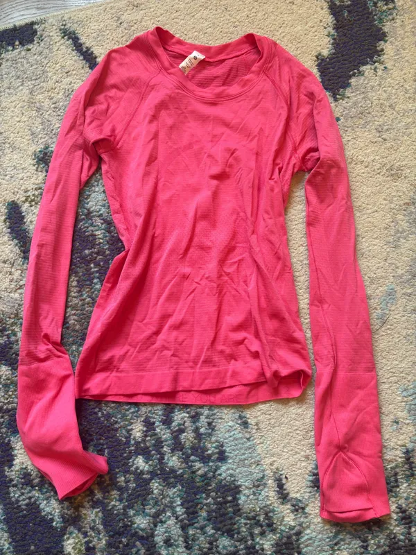 Lululemon Swiftly Long Sleeve Tech - Image 3