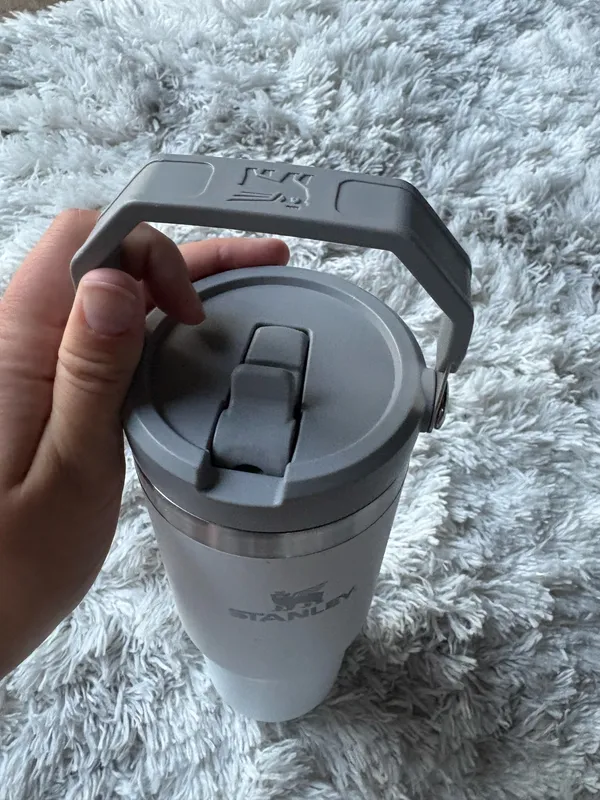 Stanley 30oz Tumbler Water Bottle With Handle - Image 3