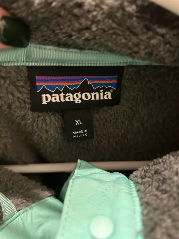 Patagonia Pullover - Image 4