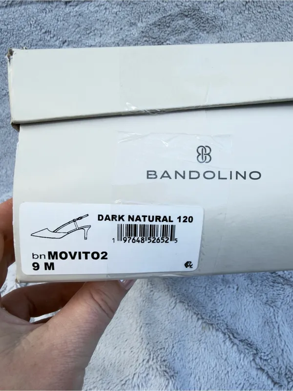 Bandolino Women's Movito2 Pump, Dark Natural 120, size 9- new in box - Image 2