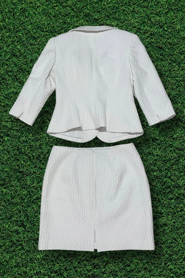 Kay Unger Skirt Suit - Image 3