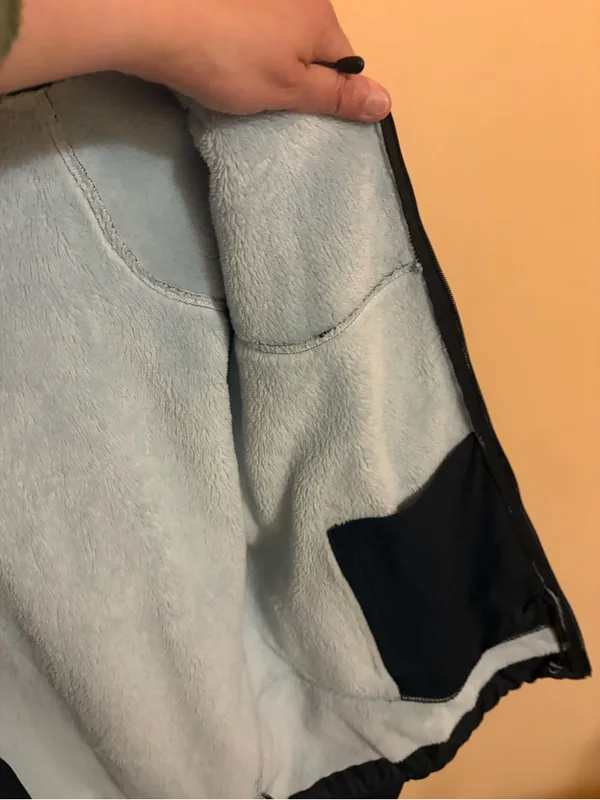 Arc’Teryx Hyllus Hooded Softshell Jacket in Black & Light Blue - Image 8