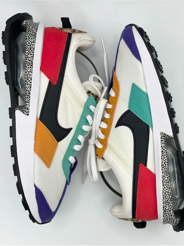 Nike Air Max Pre-Day SE women’s sneakers in summit white/multicolor Size 6 - Image 10