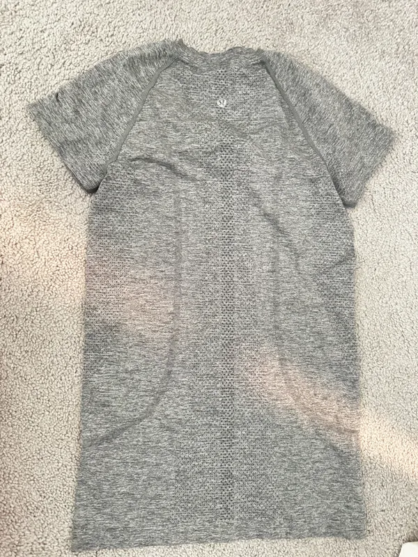 Lululemon Grey Swiftly Tech size 4 - Image 2